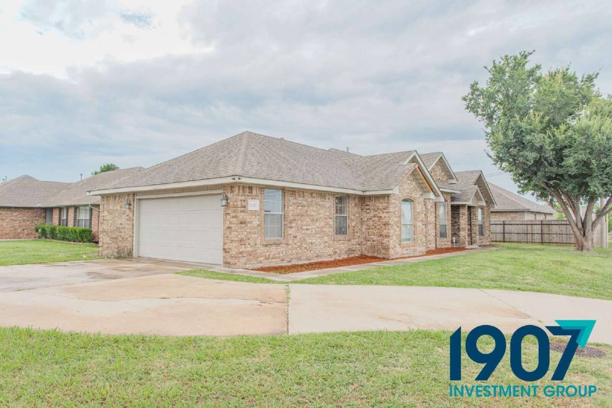House for rent at 1540 N Santa Fe Ave, Oklahoma City, OK 73160