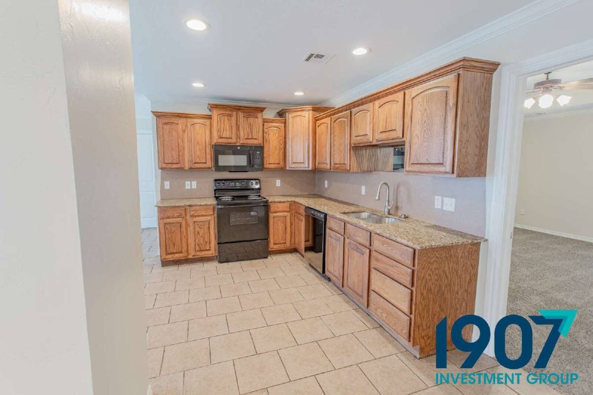 House for rent at 1540 N Santa Fe Ave, Oklahoma City, OK 73160