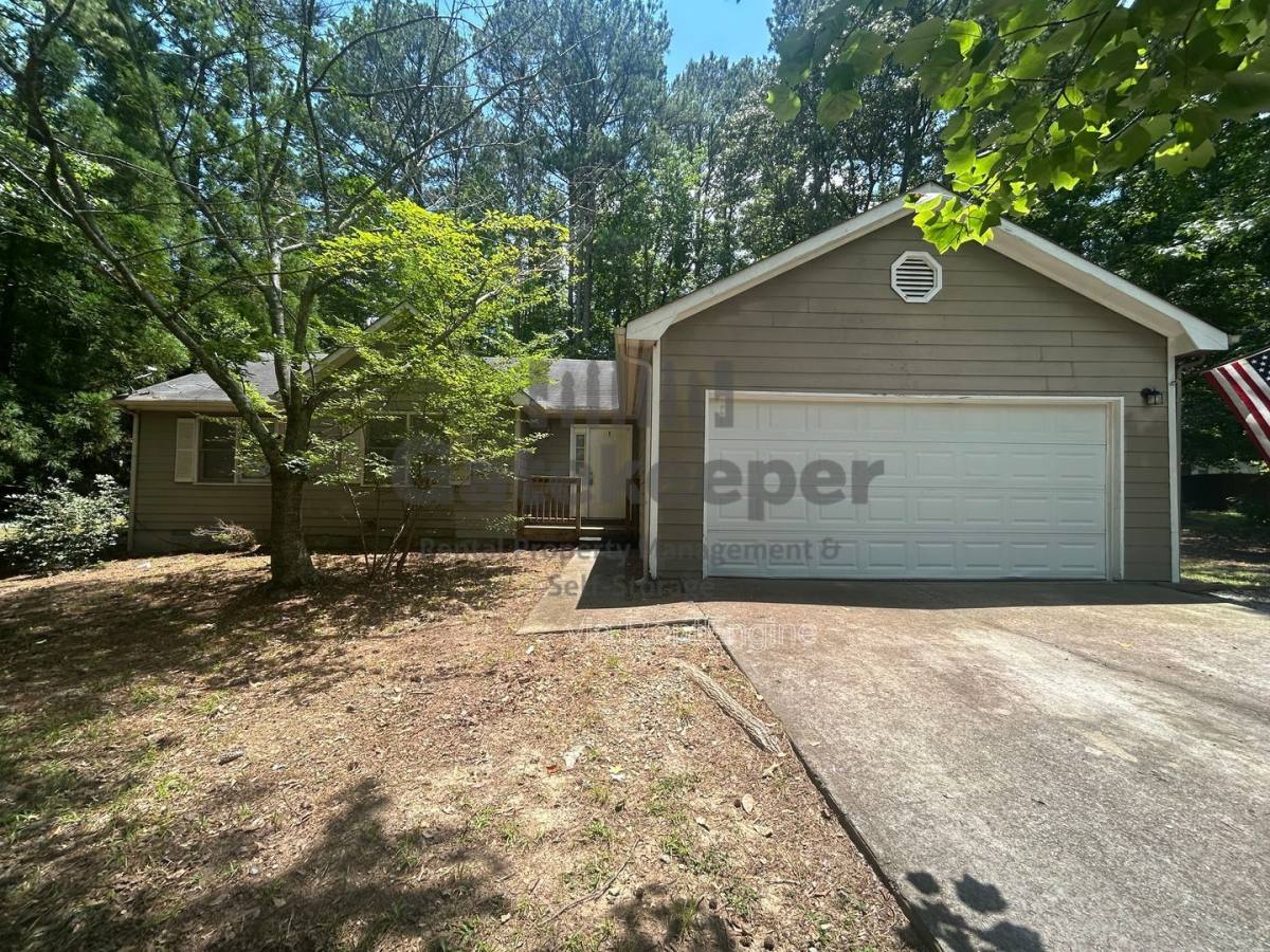 House for rent at 210 Buckeye Lane, Fayetteville, GA 30214