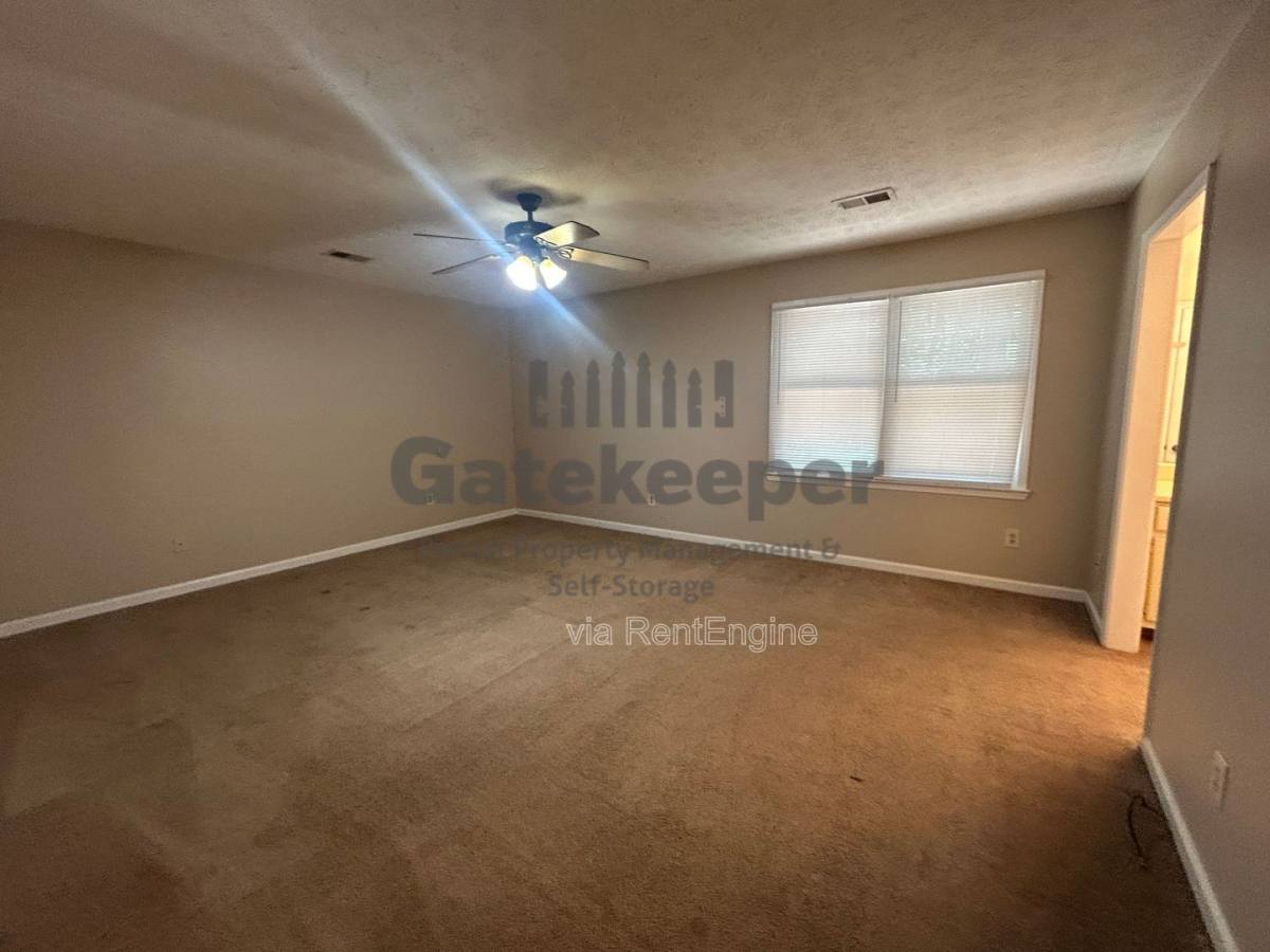 House for rent at 210 Buckeye Lane, Fayetteville, GA 30214