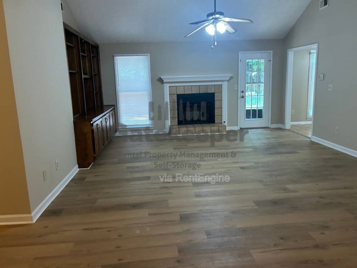 House for rent at 210 Buckeye Lane, Fayetteville, GA 30214