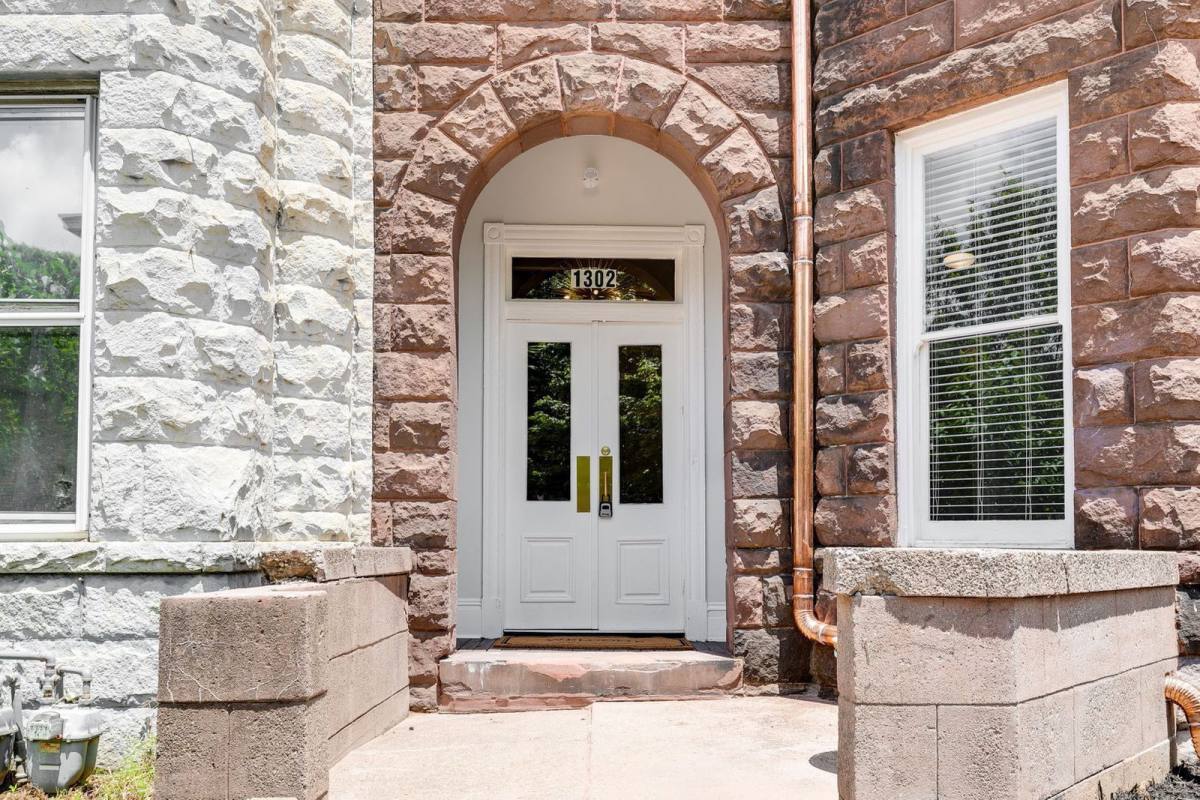 Apartment for rent at 1302 Floyd Ave #A, Richmond, VA 23220