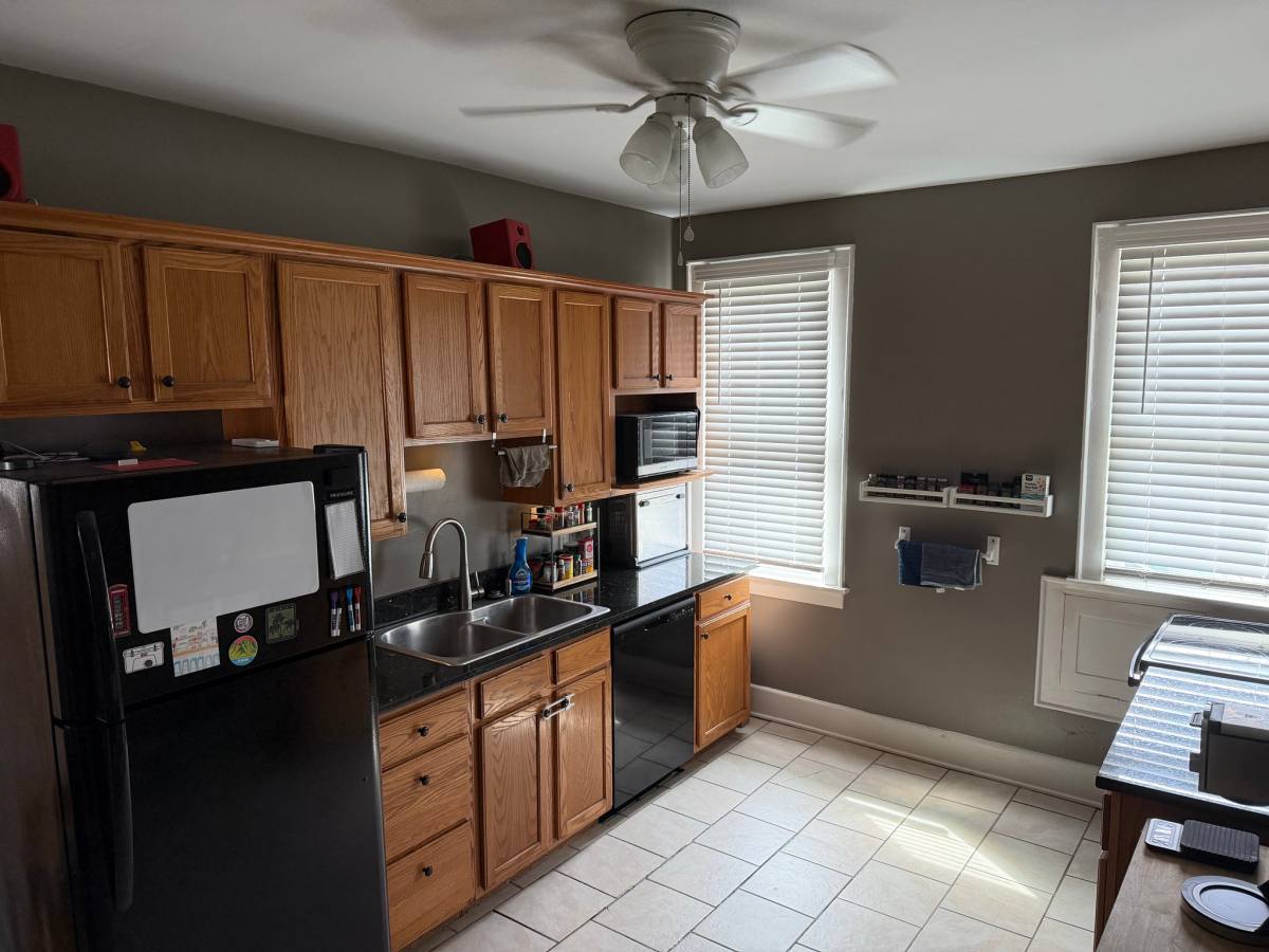 Apartment for rent at 2472 Fairview Ave #2, Cincinnati, OH 45219