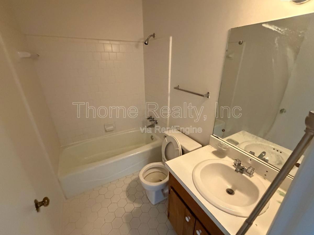 Apartment for rent at 2206 Candlewood Dr SW #B, Wilson, NC 27893