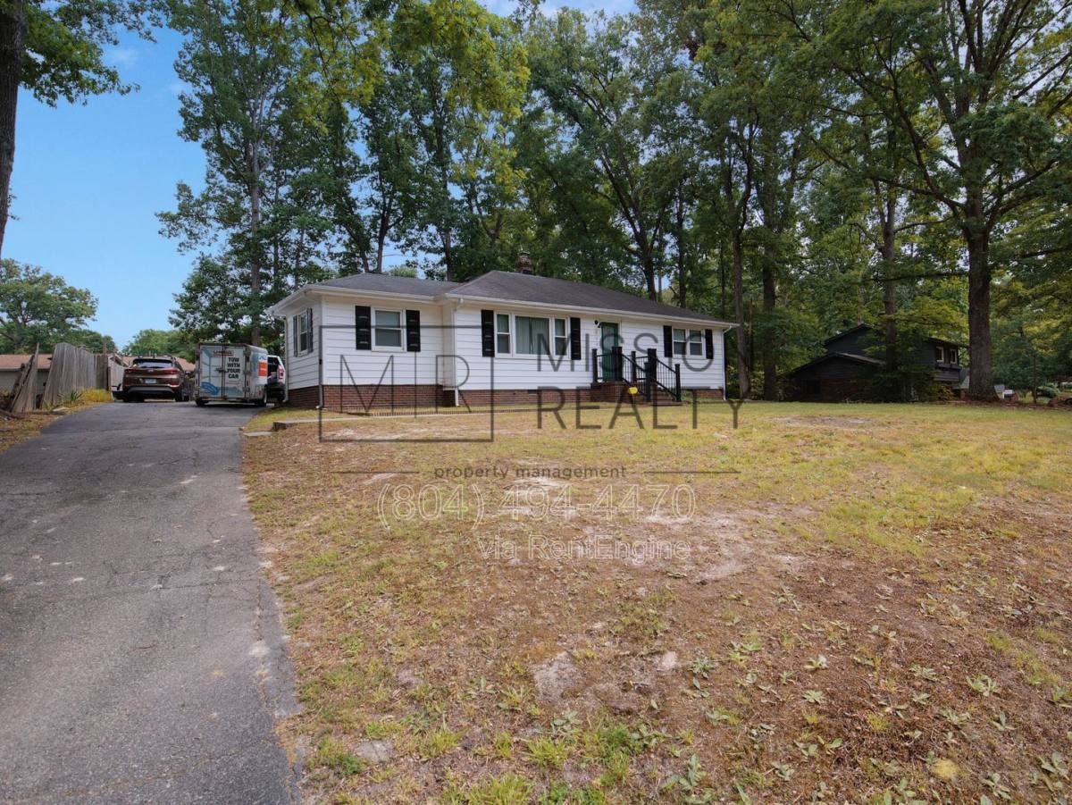 House for rent at 1107 Ironington Rd, Richmond, VA 23227