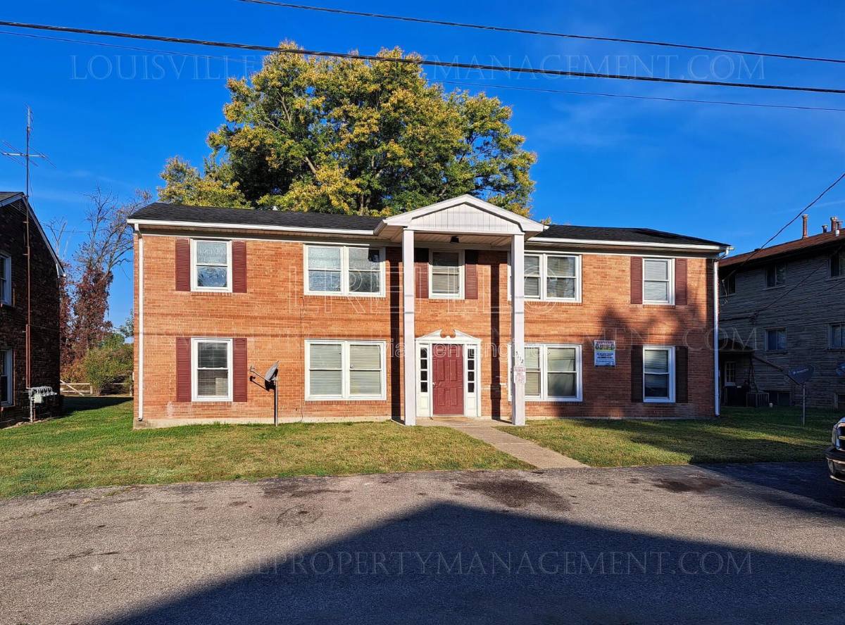 Apartment for rent at 5112 Valiant Dr #2, Louisville, KY 40216