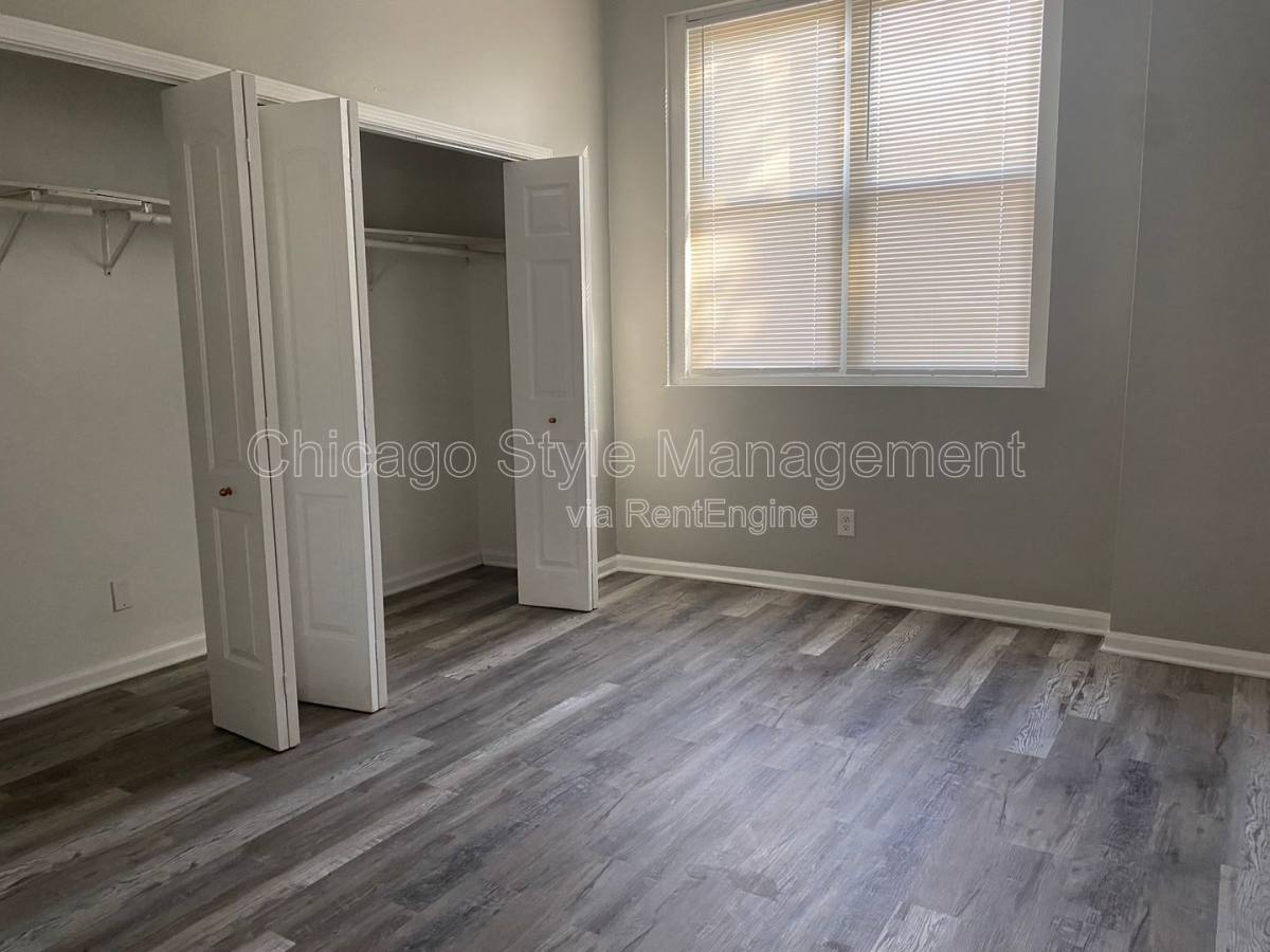 Apartment for rent at 7614 S Maryland Ave #1, Chicago, IL 60619
