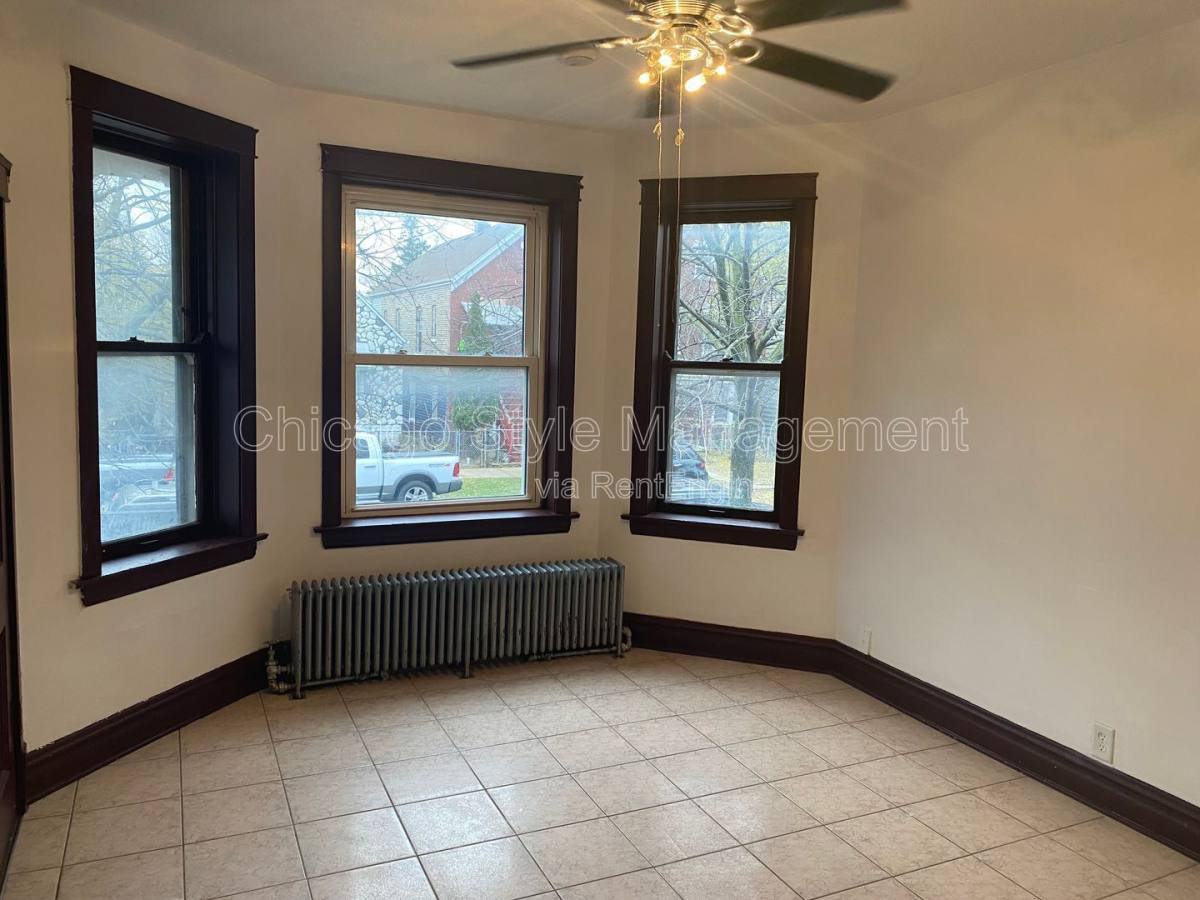 Apartment for rent at 3116 S Kedvale Ave #1, Chicago, IL 60623
