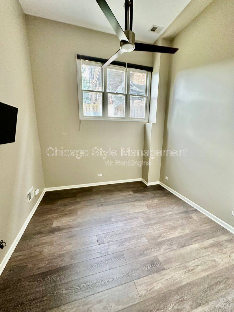 Condo for rent at 1761 W Morse Ave, Chicago, IL 60626