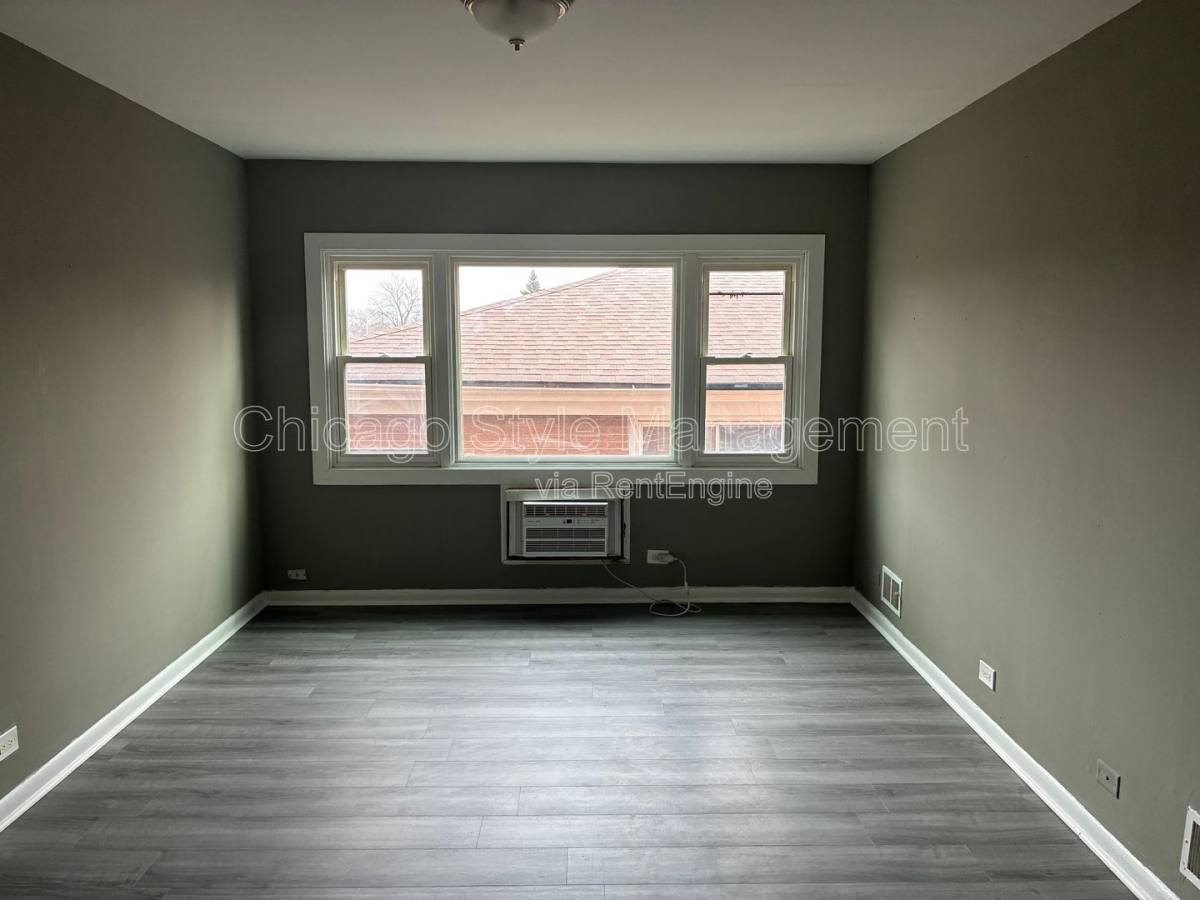 Apartment for rent at 485 Buffalo Ave #2A, Calumet City, IL 60409