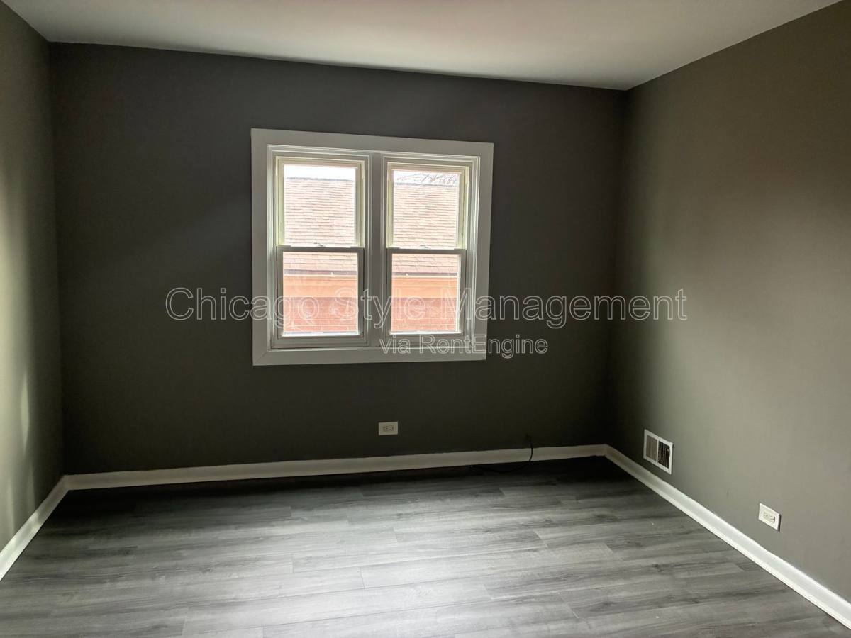 Apartment for rent at 485 Buffalo Ave #2A, Calumet City, IL 60409