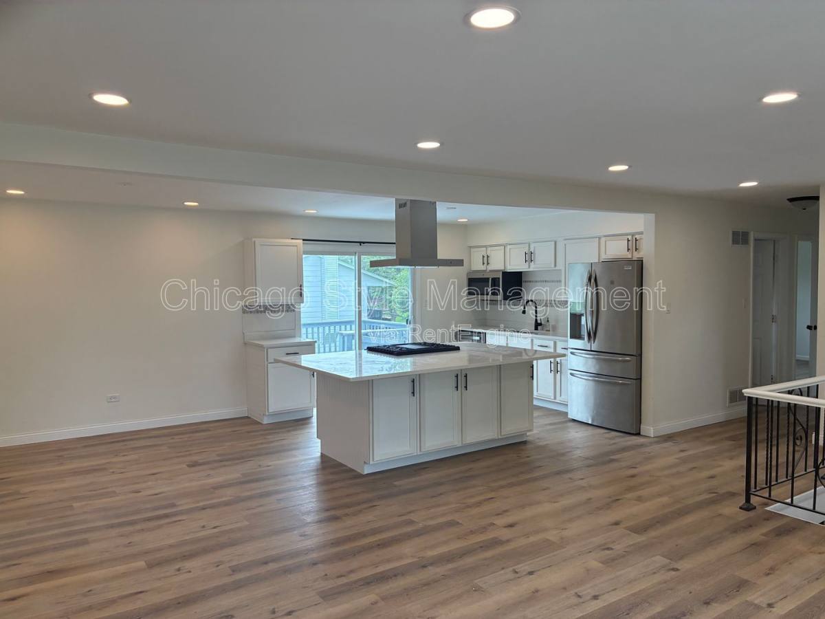 House for rent at 22445 Theisen Ave, Chicago Heights, IL 60411