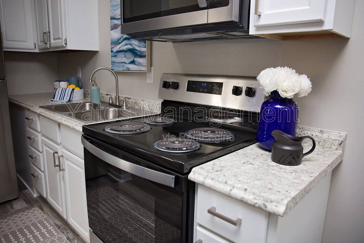 Apartment for rent at 1305 W Sandusky St E, Findlay, OH 45840