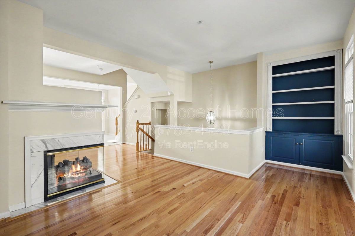 Townhouse for rent at 968 Harrison Circle, Alexandria, VA 22304