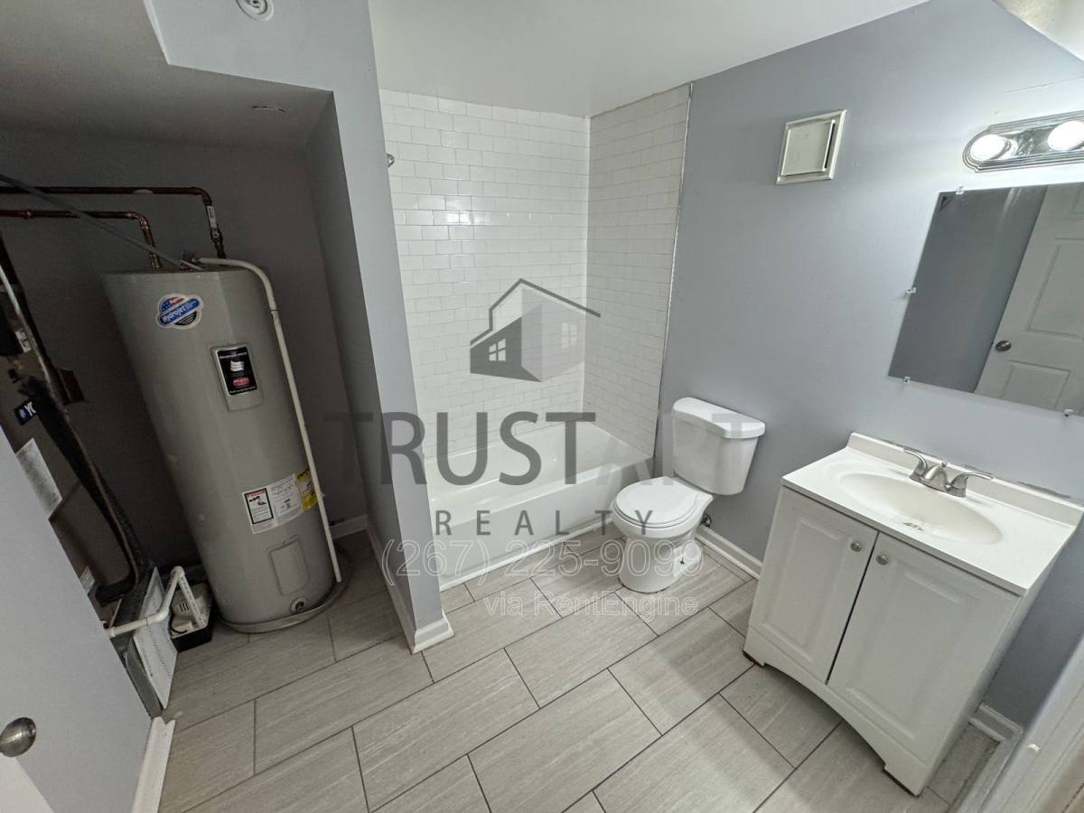 Apartment for rent at 5448 Springfield Ave #1R, Philadelphia, PA 19143
