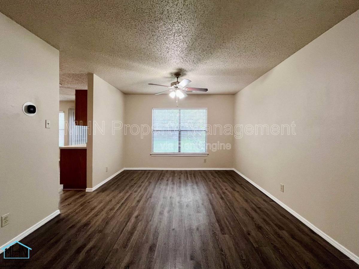House for rent at 8143 Chestnut Manor Dr, Converse, TX 78109