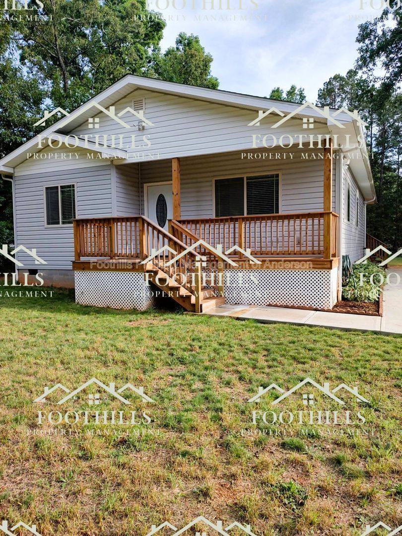 House for rent at 427 Gibson Rd, Anderson, SC 29625