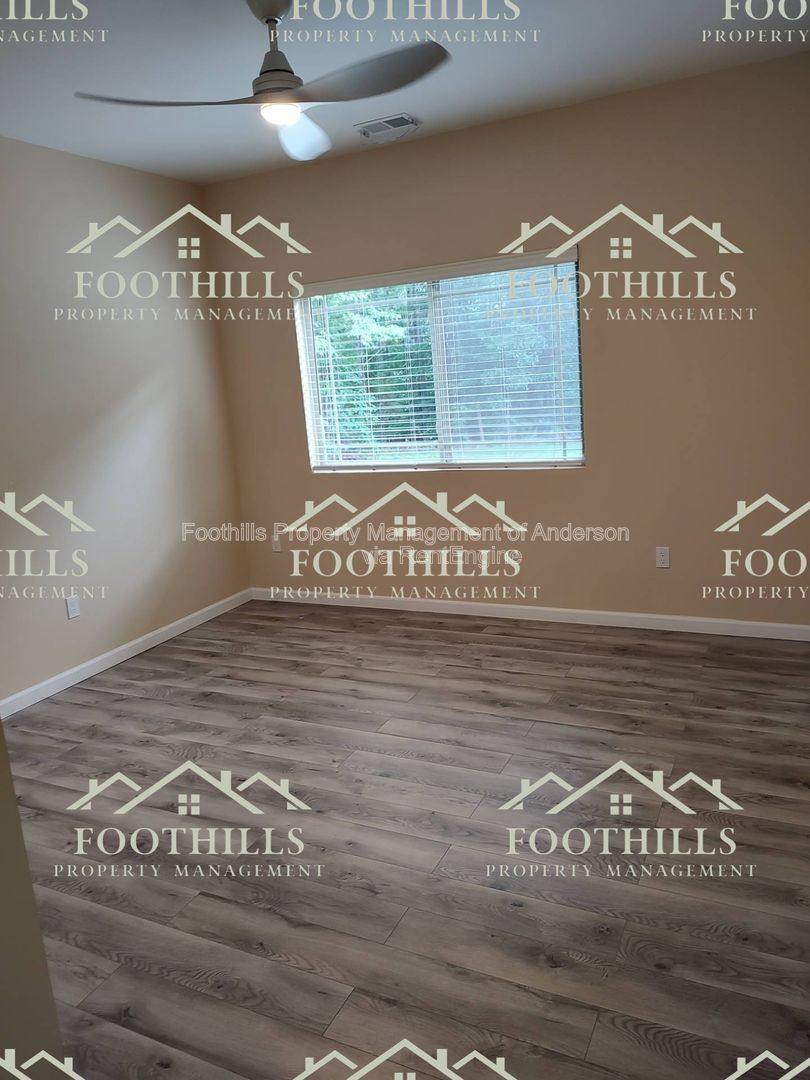 House for rent at 427 Gibson Rd, Anderson, SC 29625