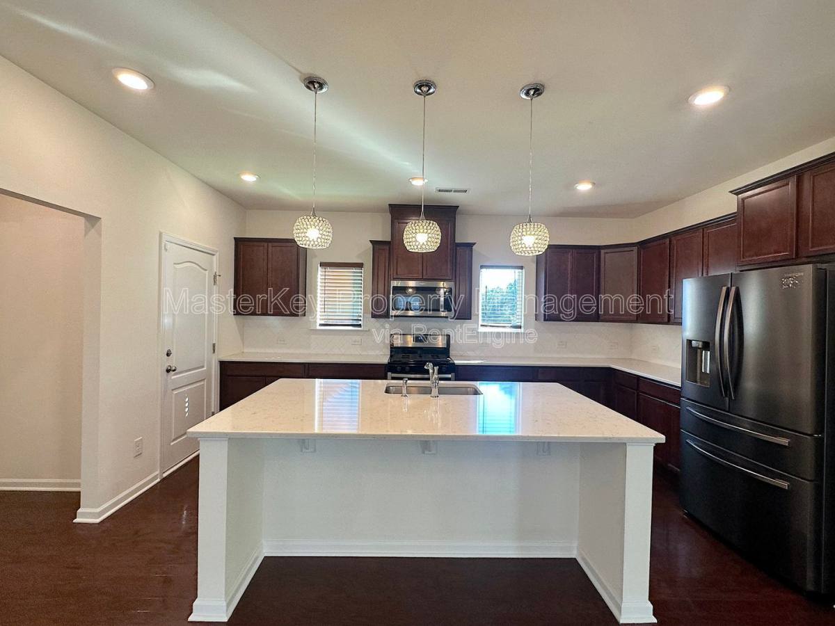 House for rent at 205 Azalea View Way, Apex, NC 27539