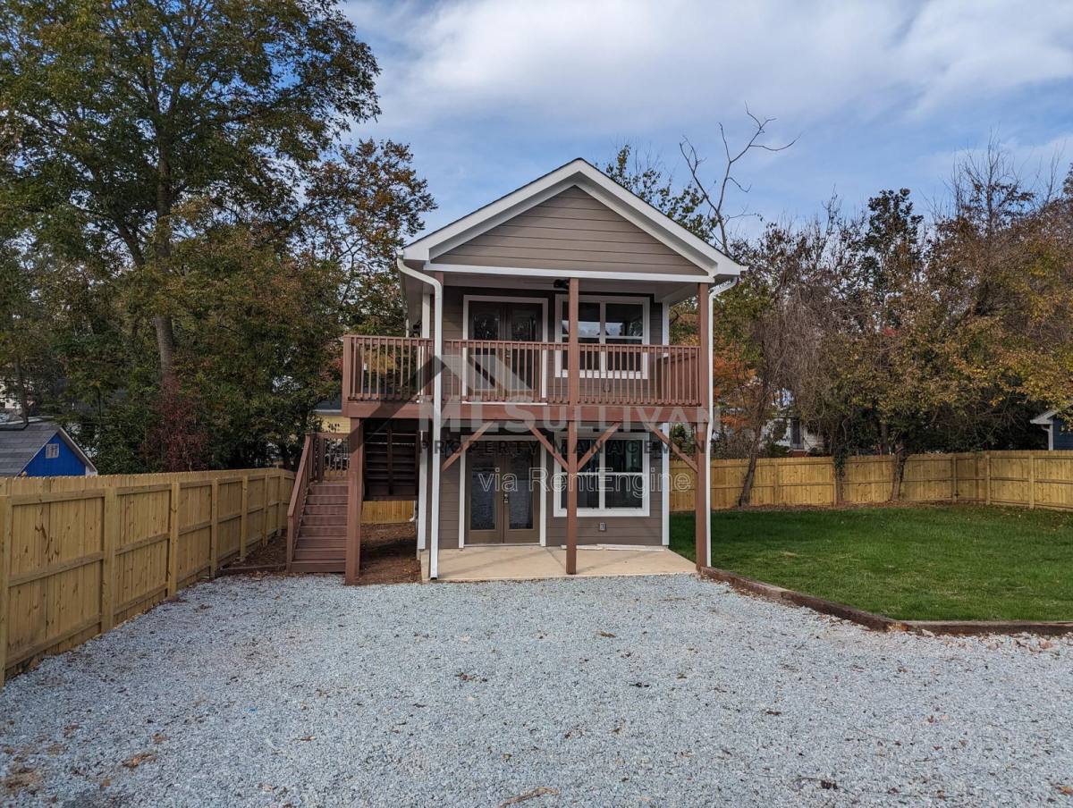 Apartment for rent at 911 Carolina Ave, Durham, NC 27705