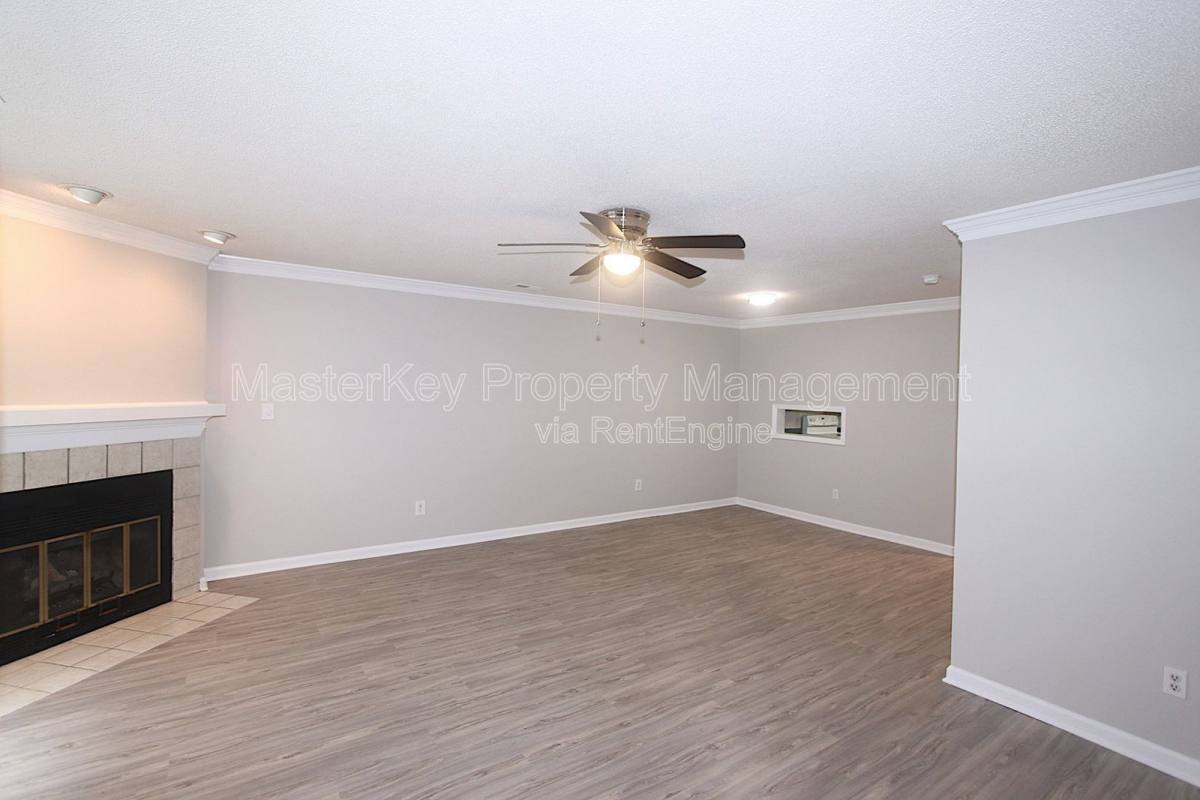 Townhouse for rent at 5606 Split Oak Way, Raleigh, NC 27609