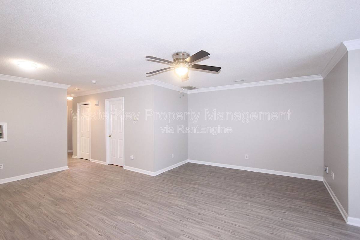 Townhouse for rent at 5606 Split Oak Way, Raleigh, NC 27609