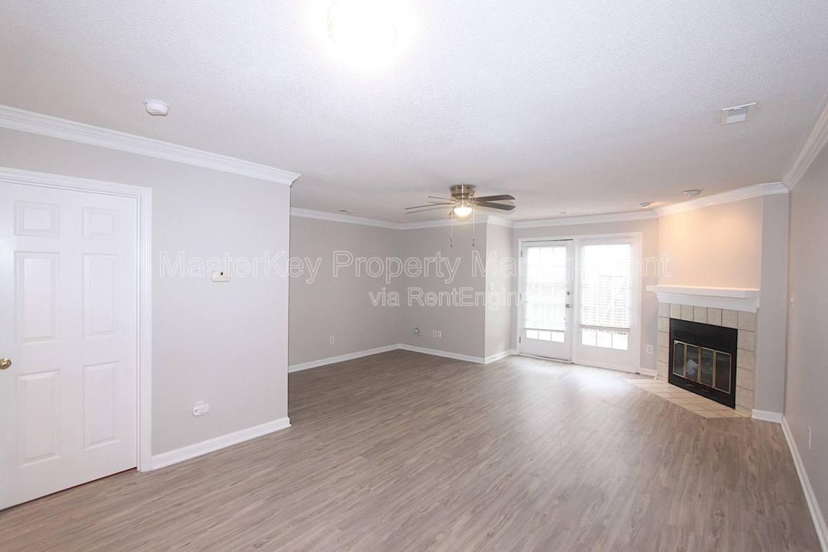 Townhouse for rent at 5606 Split Oak Way, Raleigh, NC 27609