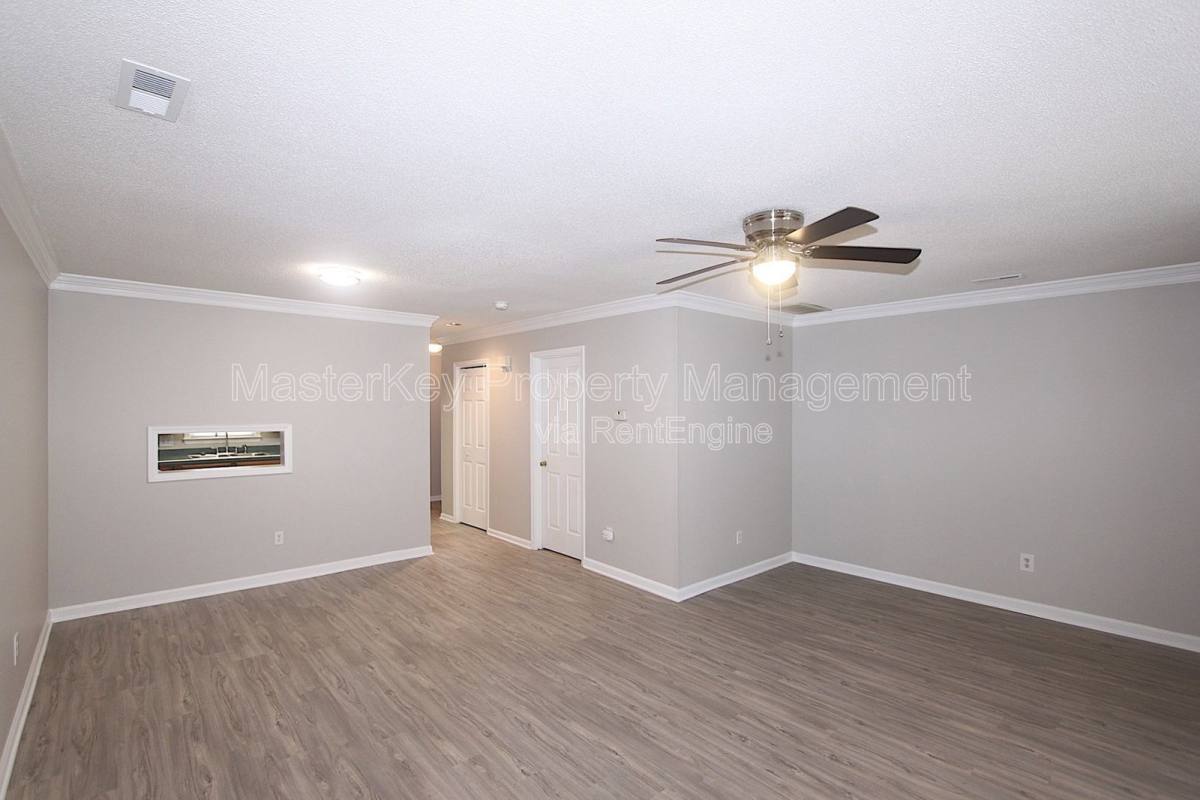 Townhouse for rent at 5606 Split Oak Way, Raleigh, NC 27609