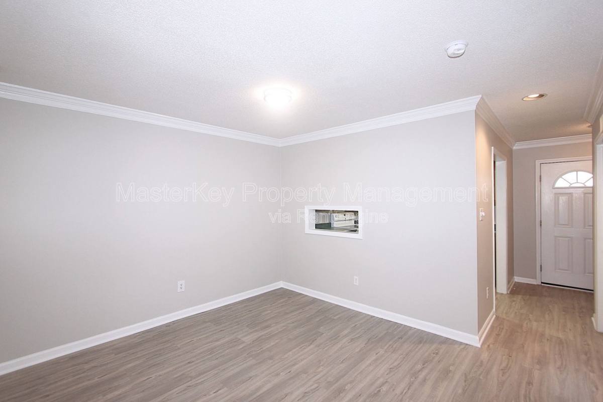 Townhouse for rent at 5606 Split Oak Way, Raleigh, NC 27609