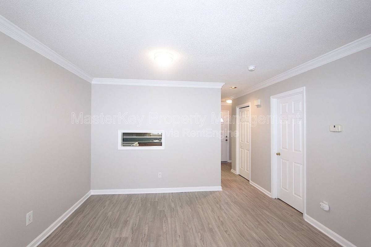 Townhouse for rent at 5606 Split Oak Way, Raleigh, NC 27609