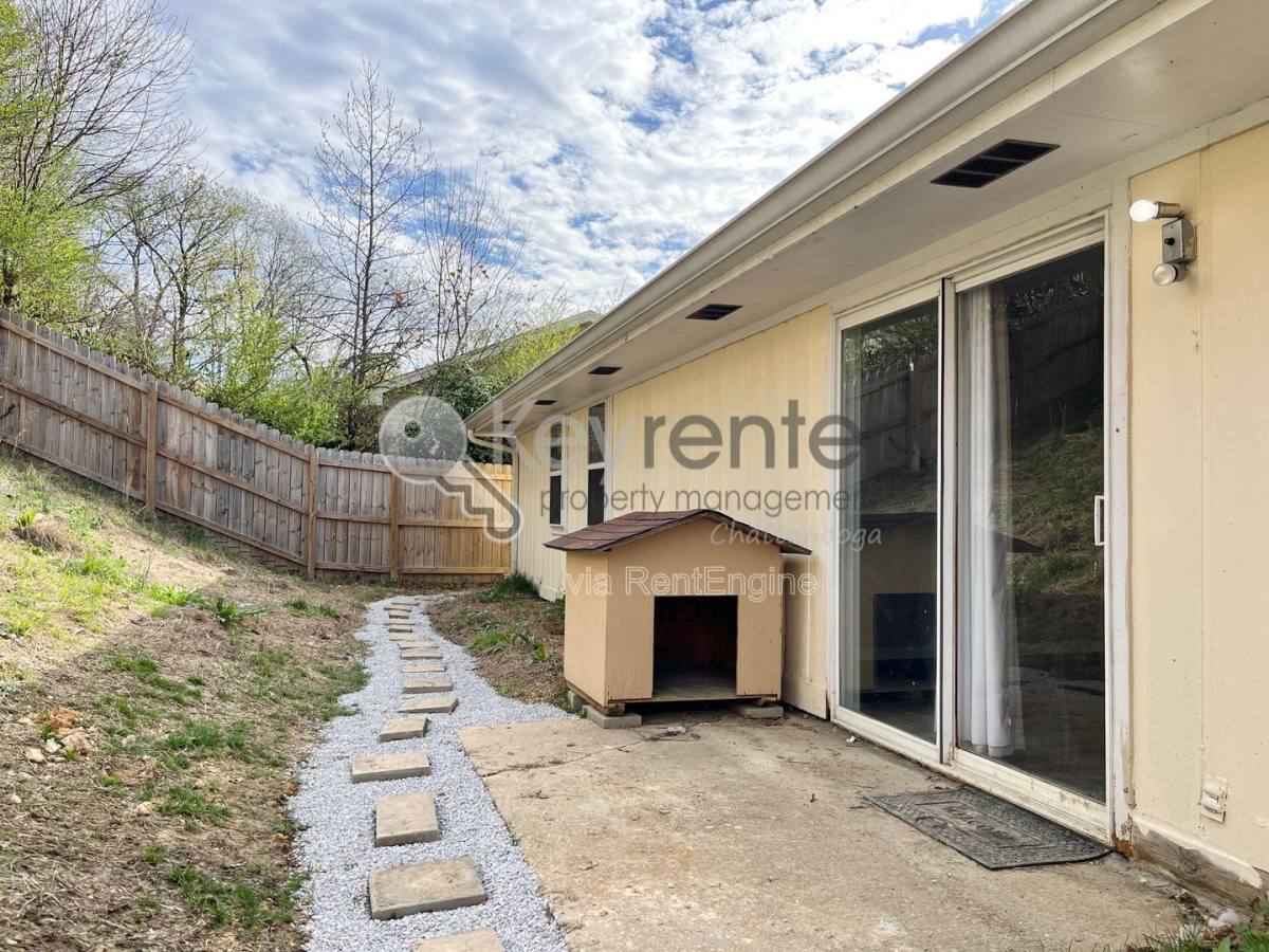 House for rent at 801 Ely Rd, Hixson, TN 37343