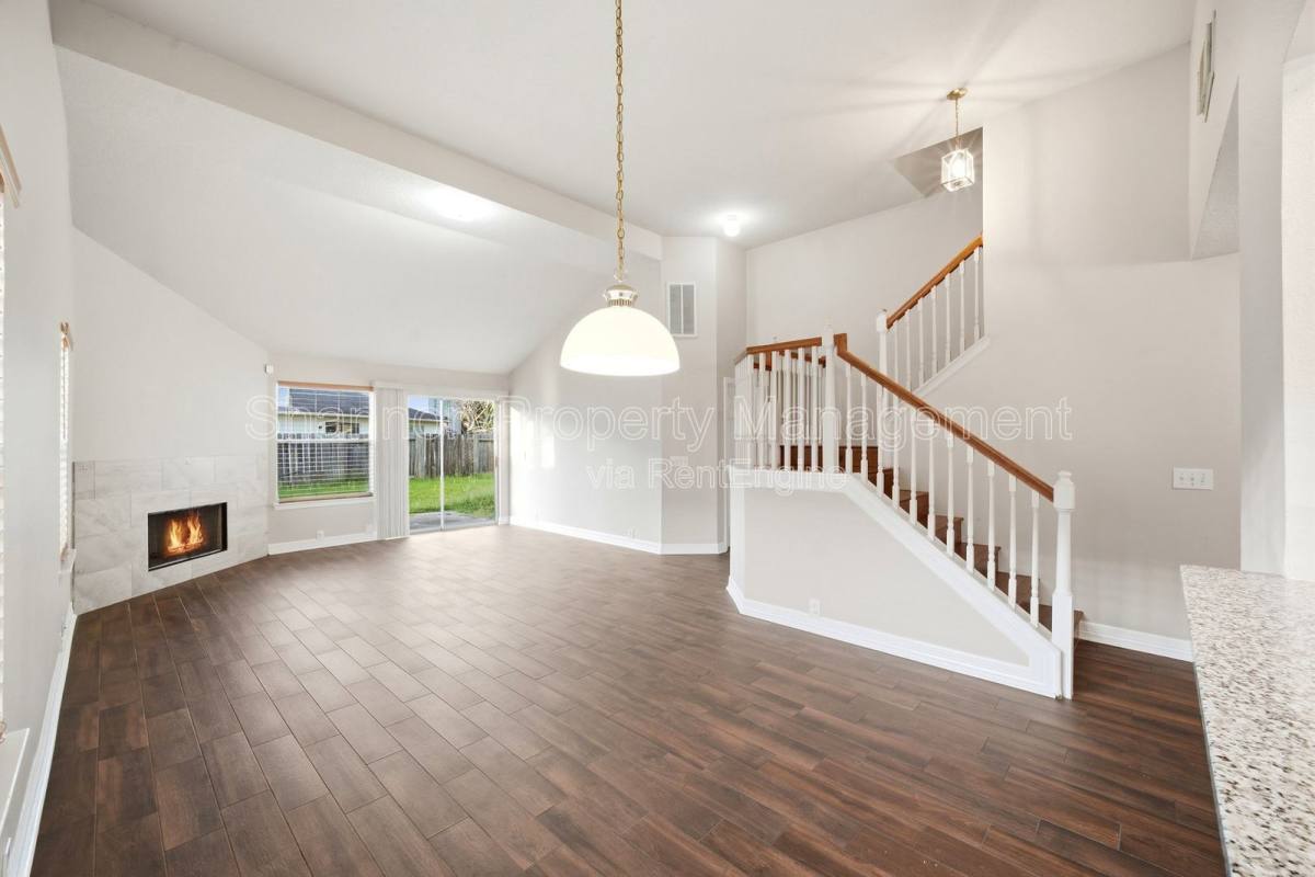 House for rent at 19722 Eagle Canyon Way, Katy, TX 77450