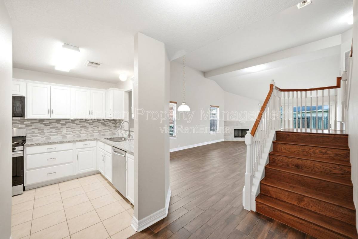 House for rent at 19722 Eagle Canyon Way, Katy, TX 77450