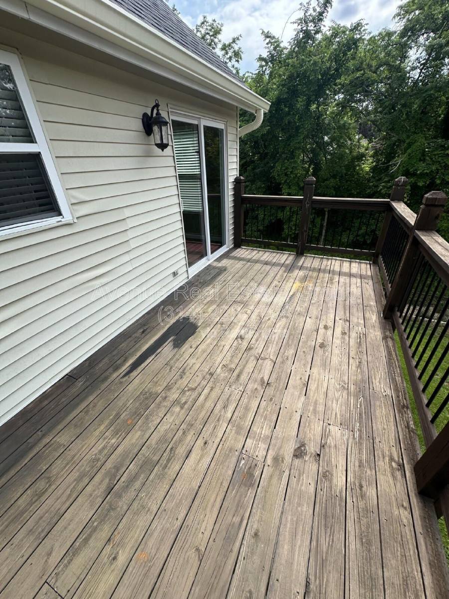 House for rent at 2427 Shiva Court, Ballwin, MO 63011