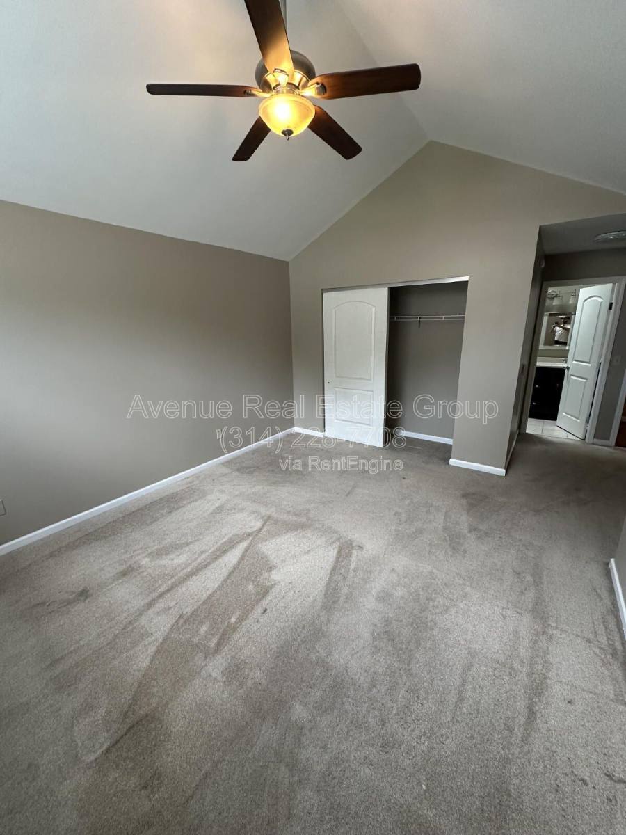 House for rent at 2427 Shiva Court, Ballwin, MO 63011