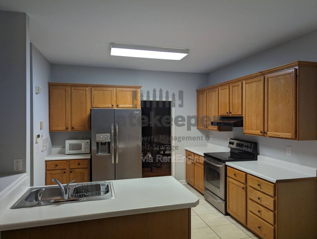 House for rent at 135 Overlook Court, Fayetteville, GA 30215