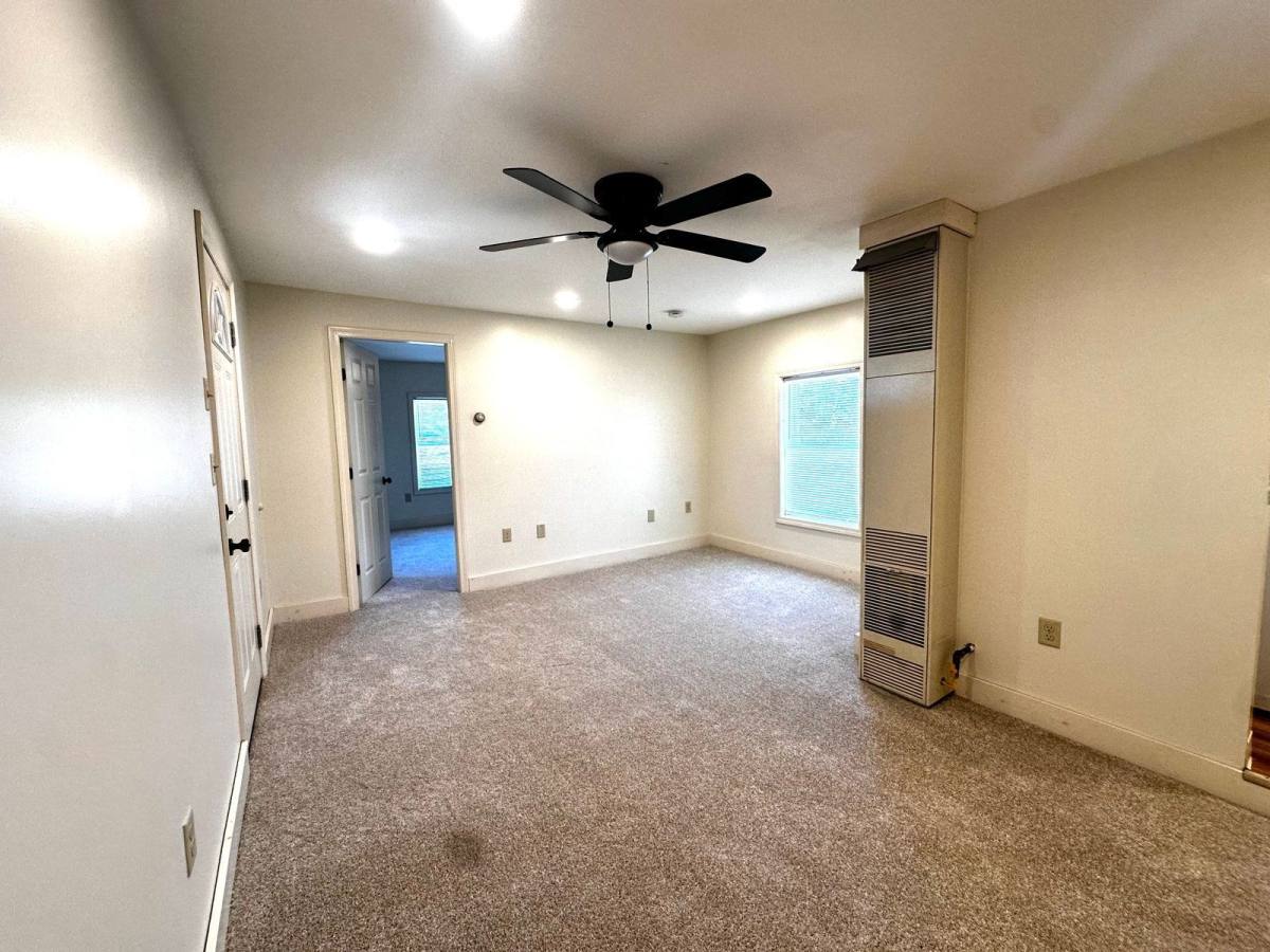 Apartment for rent at 318 Lowell St #3, Manchester, NH 03104