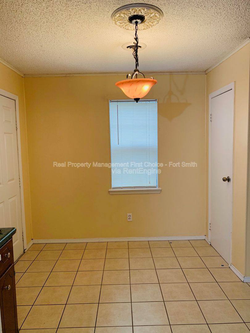 House for rent at 3305 Grinnell Ave, Fort Smith, AR 72908