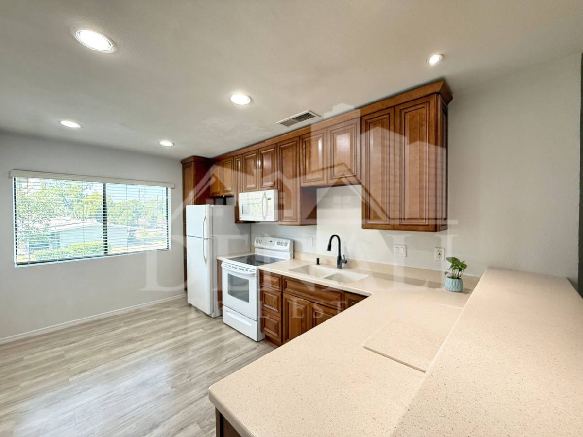 Condo for rent at 749 E Montebello Ave #233, Phoenix, AZ 85014
