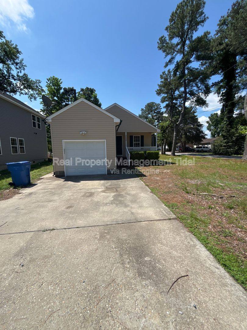 5048 Queen St, Chesapeake, VA 23321