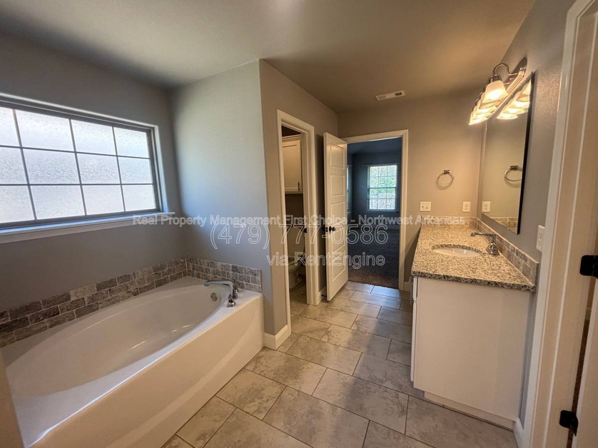 Apartment for rent at 3309 SW Carter Rd, Bentonville, AR 72713