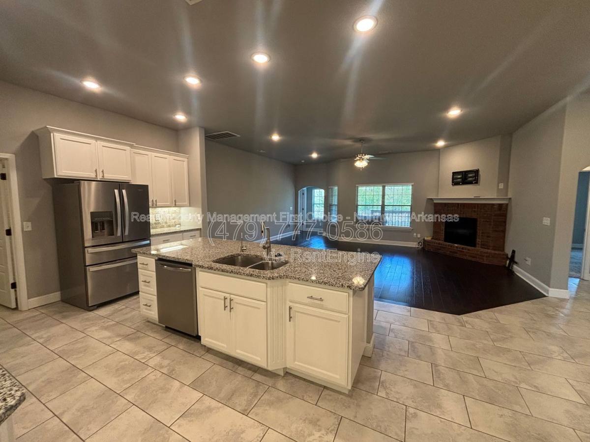 Apartment for rent at 3309 SW Carter Rd, Bentonville, AR 72713
