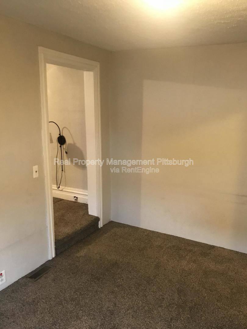 Apartment for rent at 4554 Friendship Ave, Pittsburgh, PA 15224