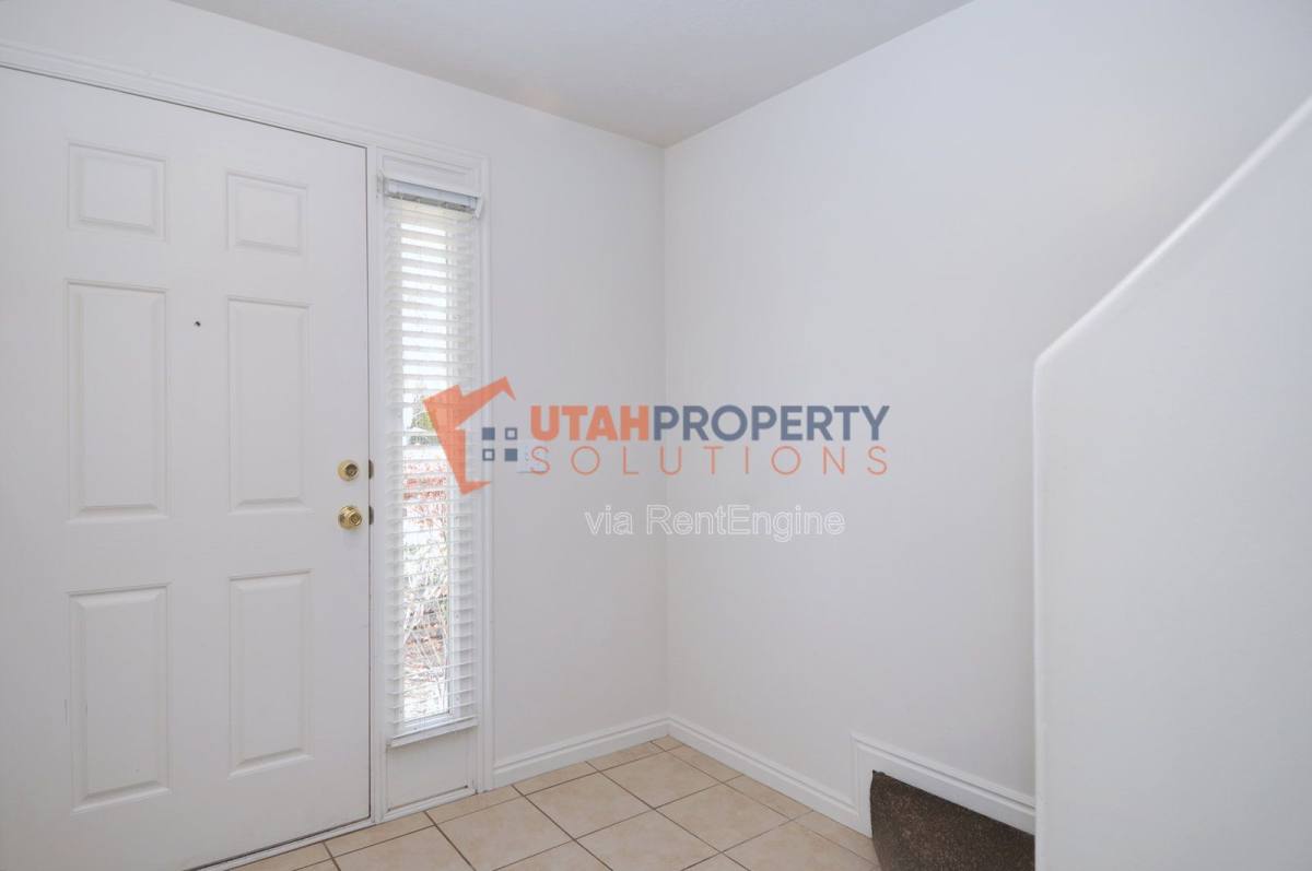 Townhouse for rent at 14657 Culross Lane, Draper, UT 84020