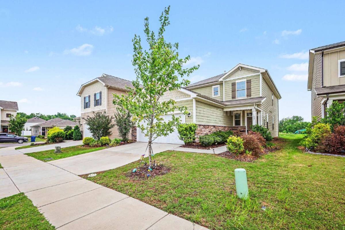 House for rent at 1007 Maylen Trace, Monroe, NC 28110