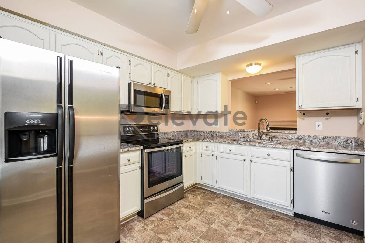 Townhouse for rent at 2914 Port View Court, Henrico, VA 23233