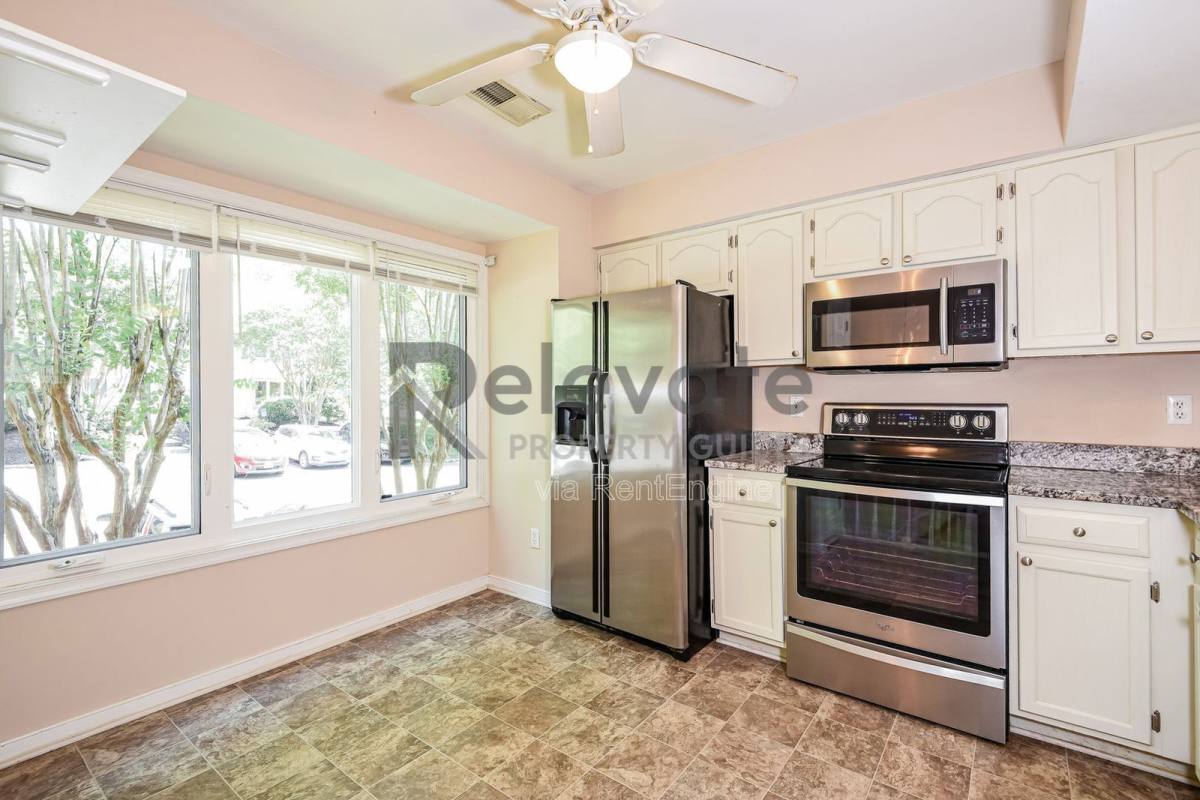 Townhouse for rent at 2914 Port View Court, Henrico, VA 23233