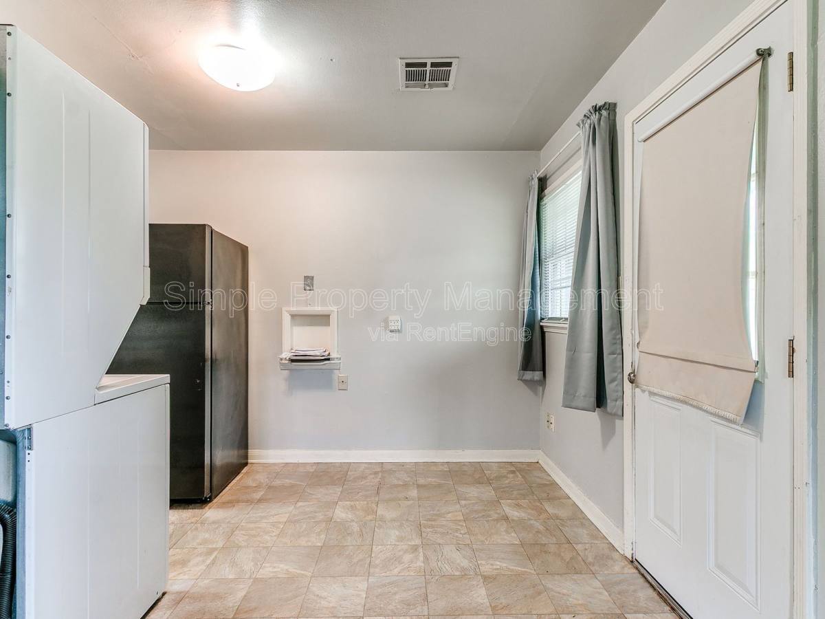 Apartment for rent at 810 N Marshall Dr, Oklahoma City, OK 73110