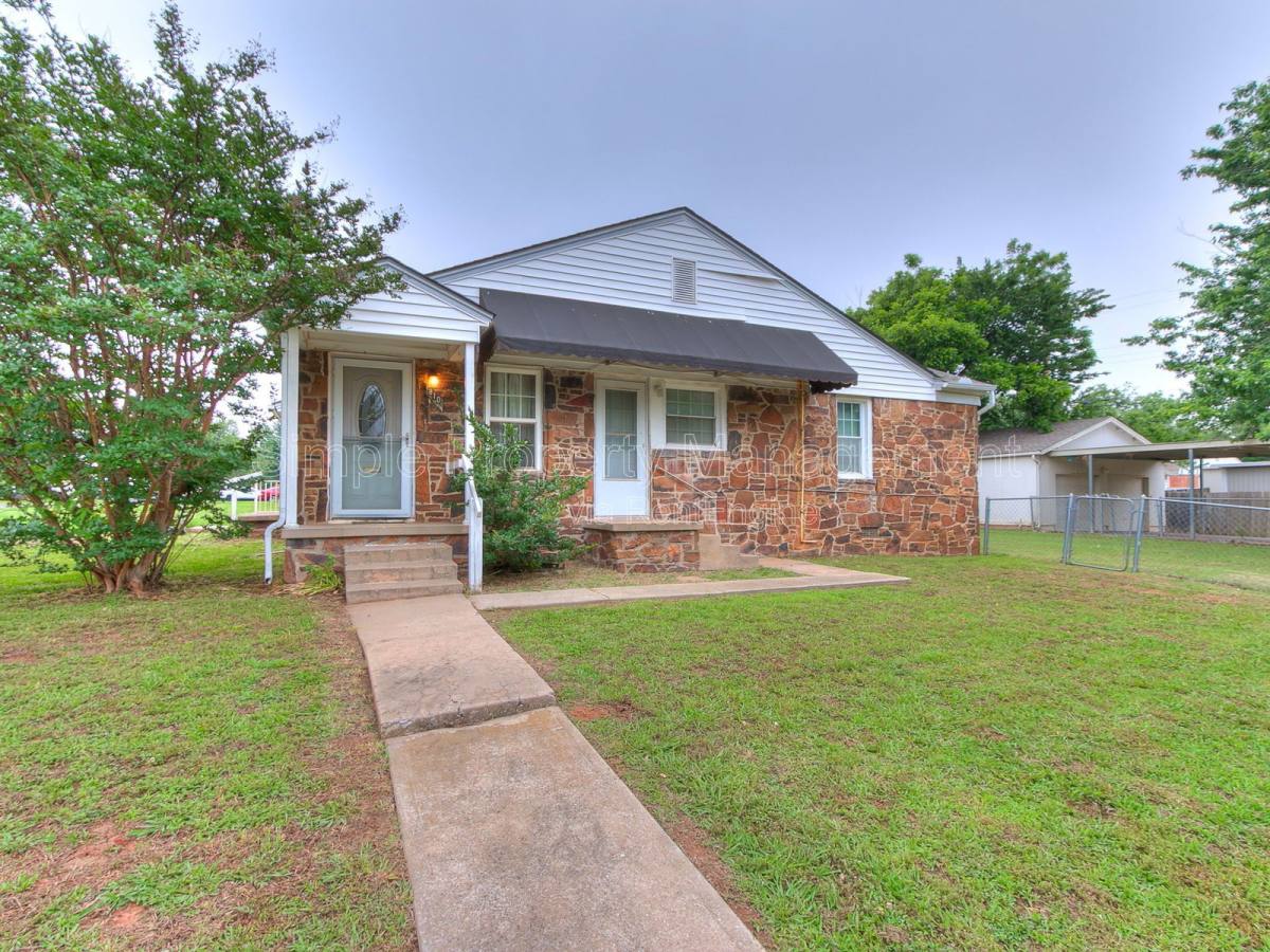 Apartment for rent at 810 N Marshall Dr, Oklahoma City, OK 73110