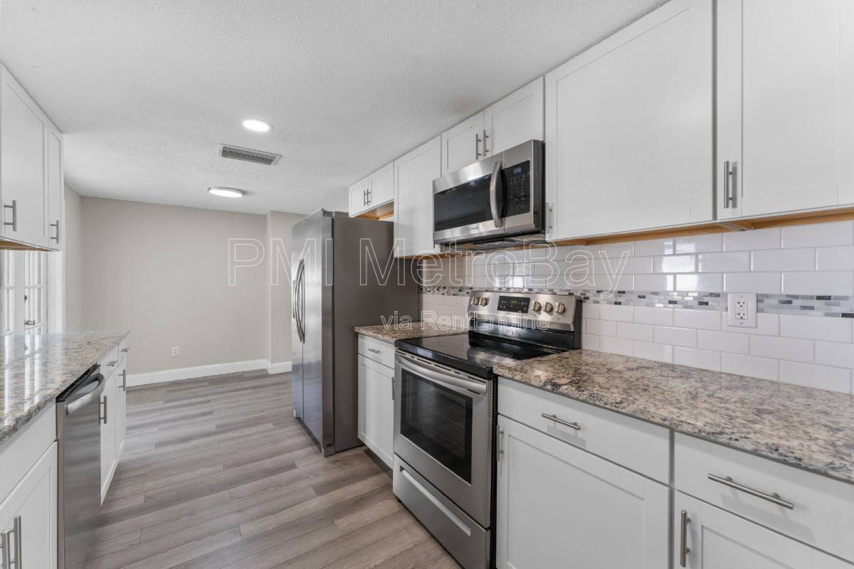 House for rent at 6121 N Falkenburg Rd, Tampa, FL 33610
